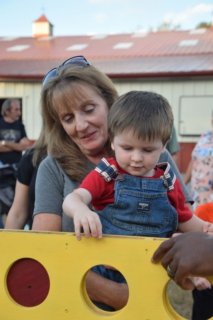 riddle center barn event 10-19 118 (683x1024).jpg